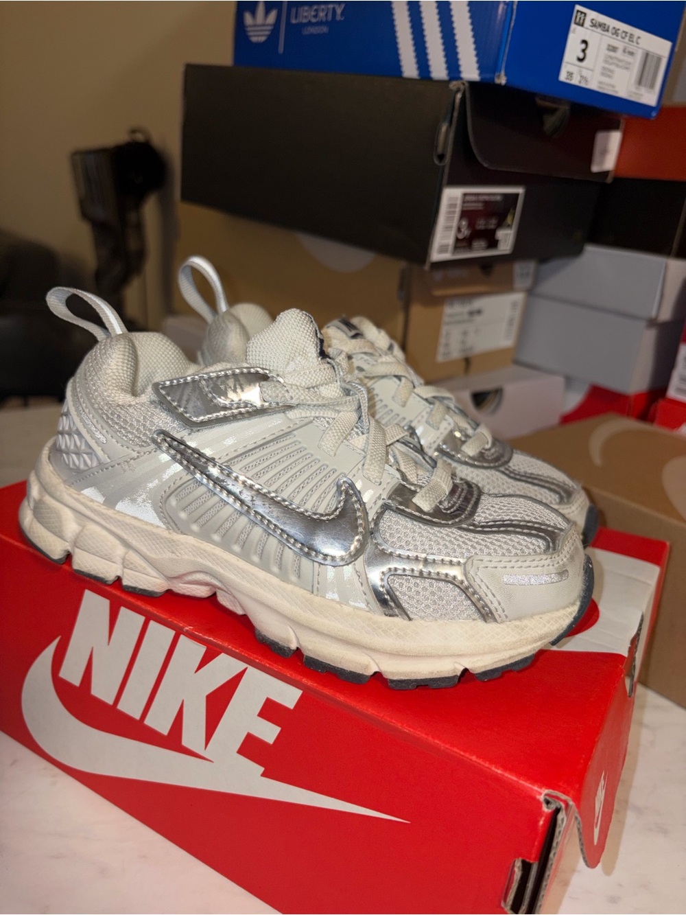 Nike Kids White and Silver Trail-Style Sneakers